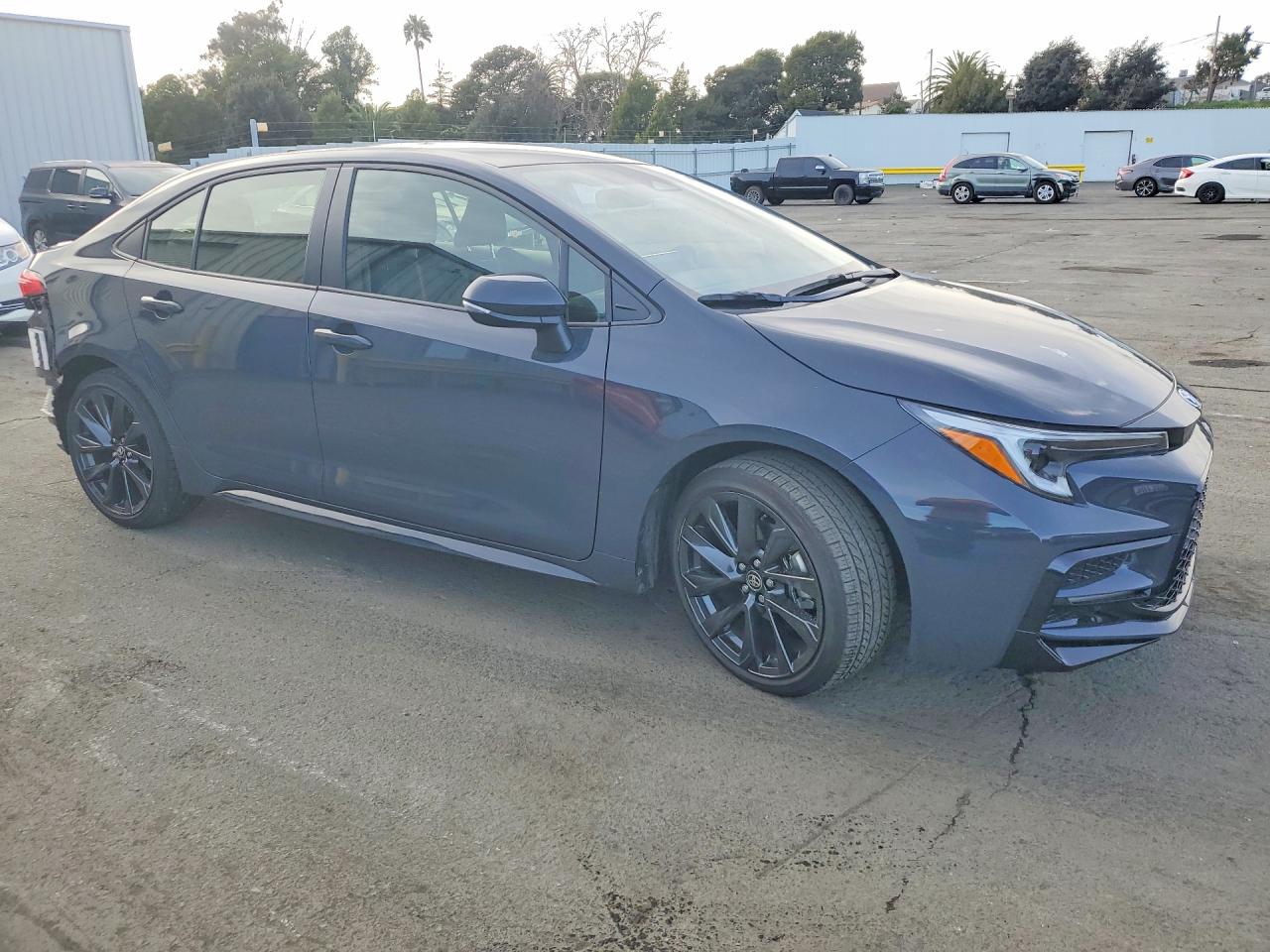 2025 TOYOTA COROLLA LE photo 7