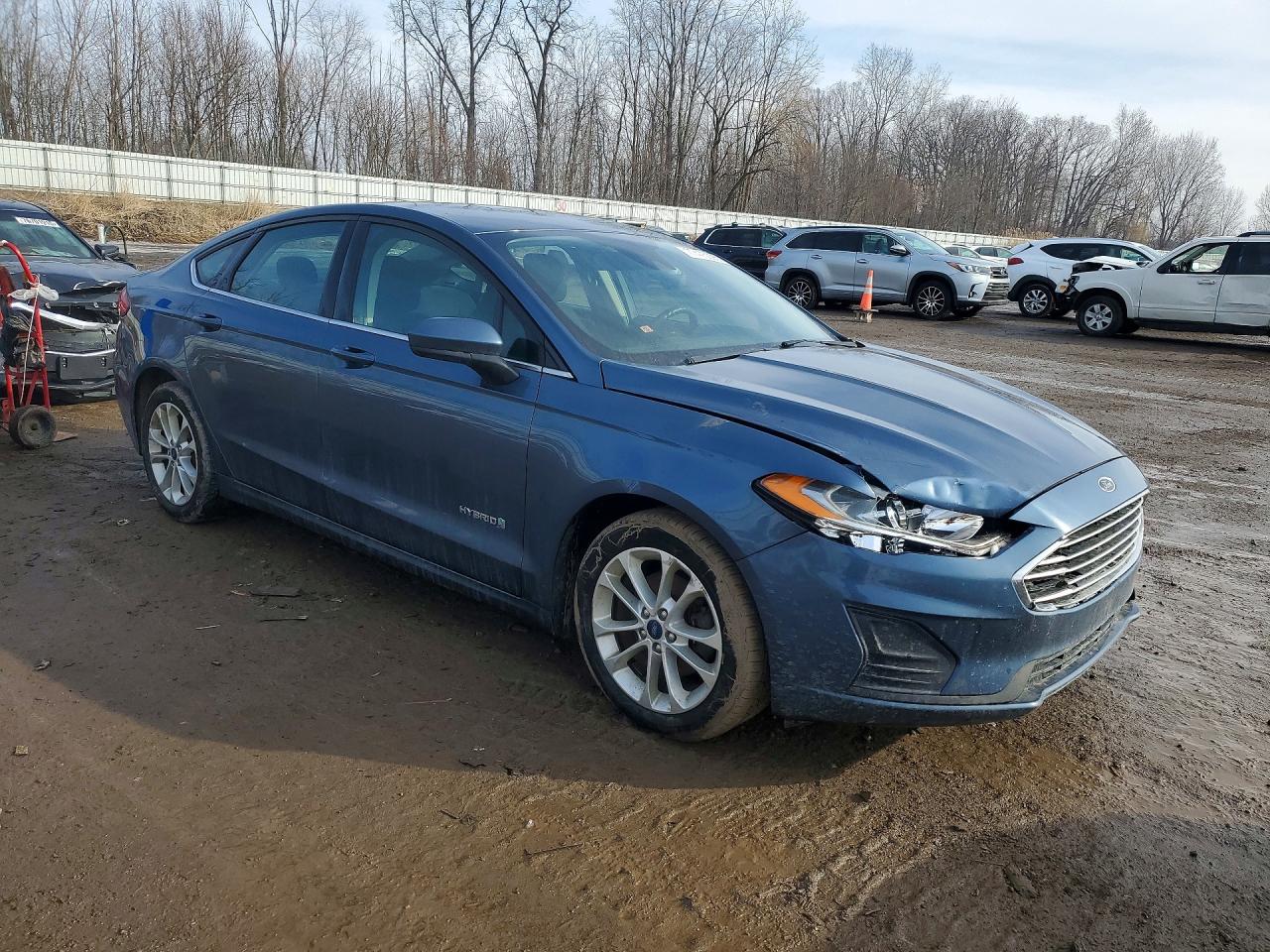 2019 FORD FUSION SE photo 4