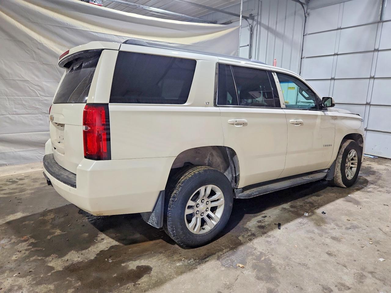 2015 CHEVROLET TAHOE K1500 LT photo 3