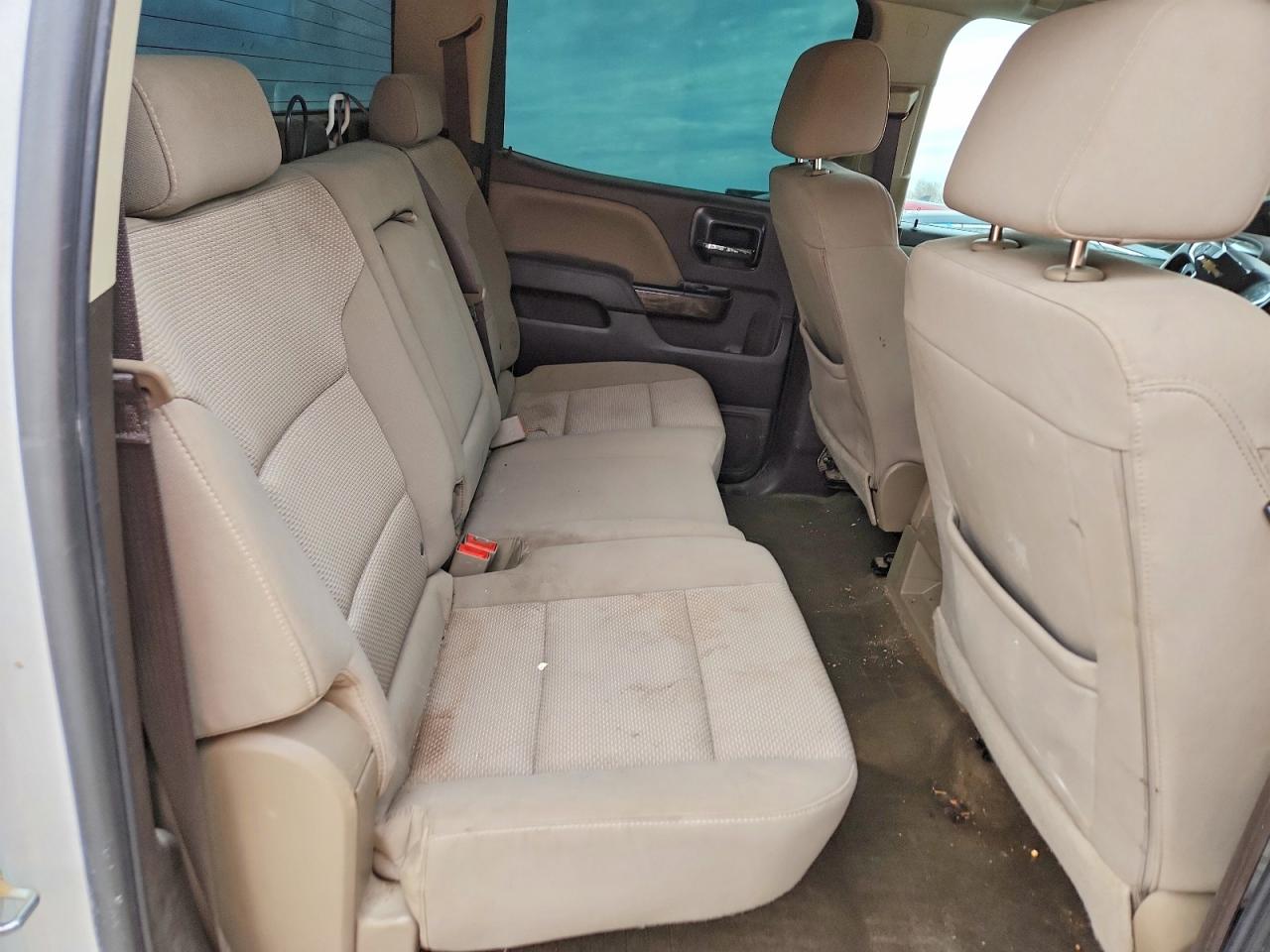 2017 CHEVROLET SILVERADO K1500 LT photo 11