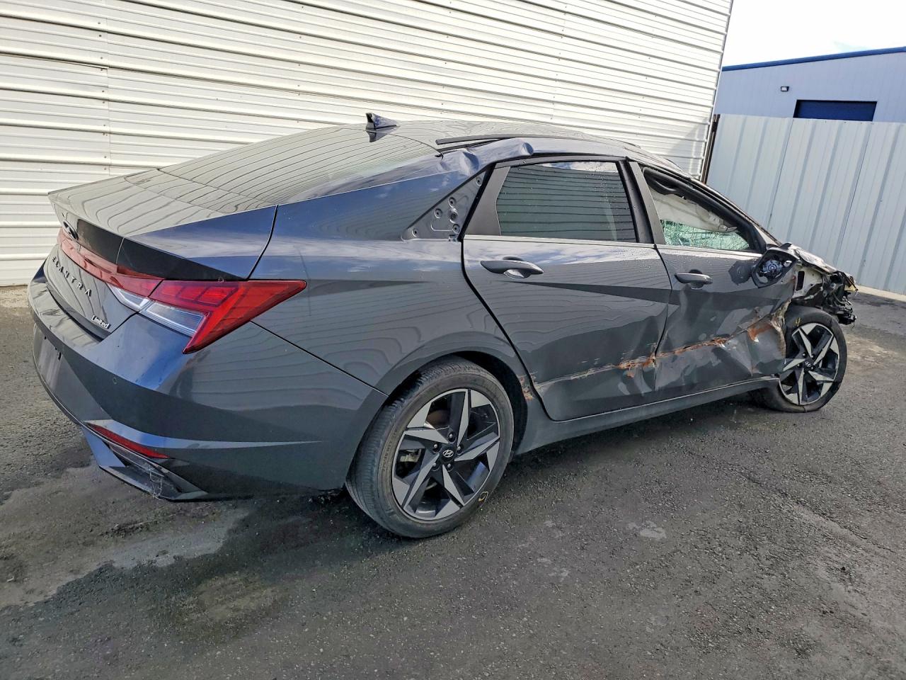 2023 HYUNDAI ELANTRA LIMITED photo 3