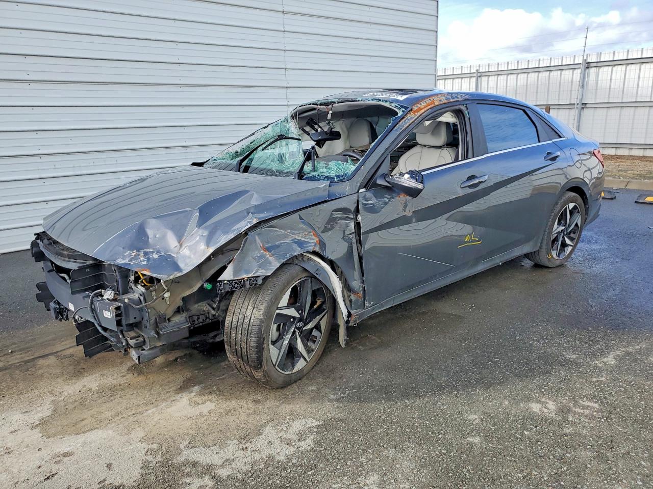 2023 HYUNDAI ELANTRA
