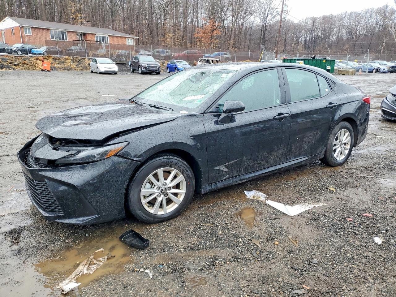2025 TOYOTA CAMRY