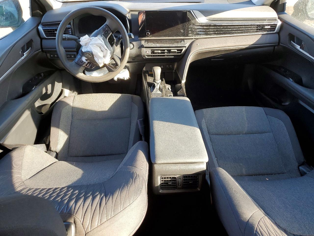 2025 TOYOTA CAMRY XSE photo 8
