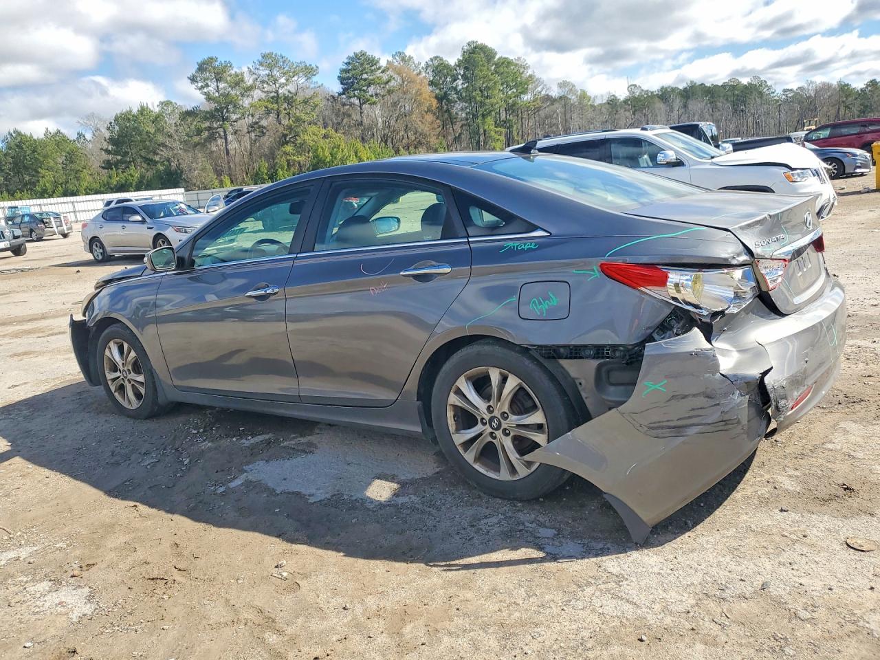 2012 HYUNDAI SONATA photo 2