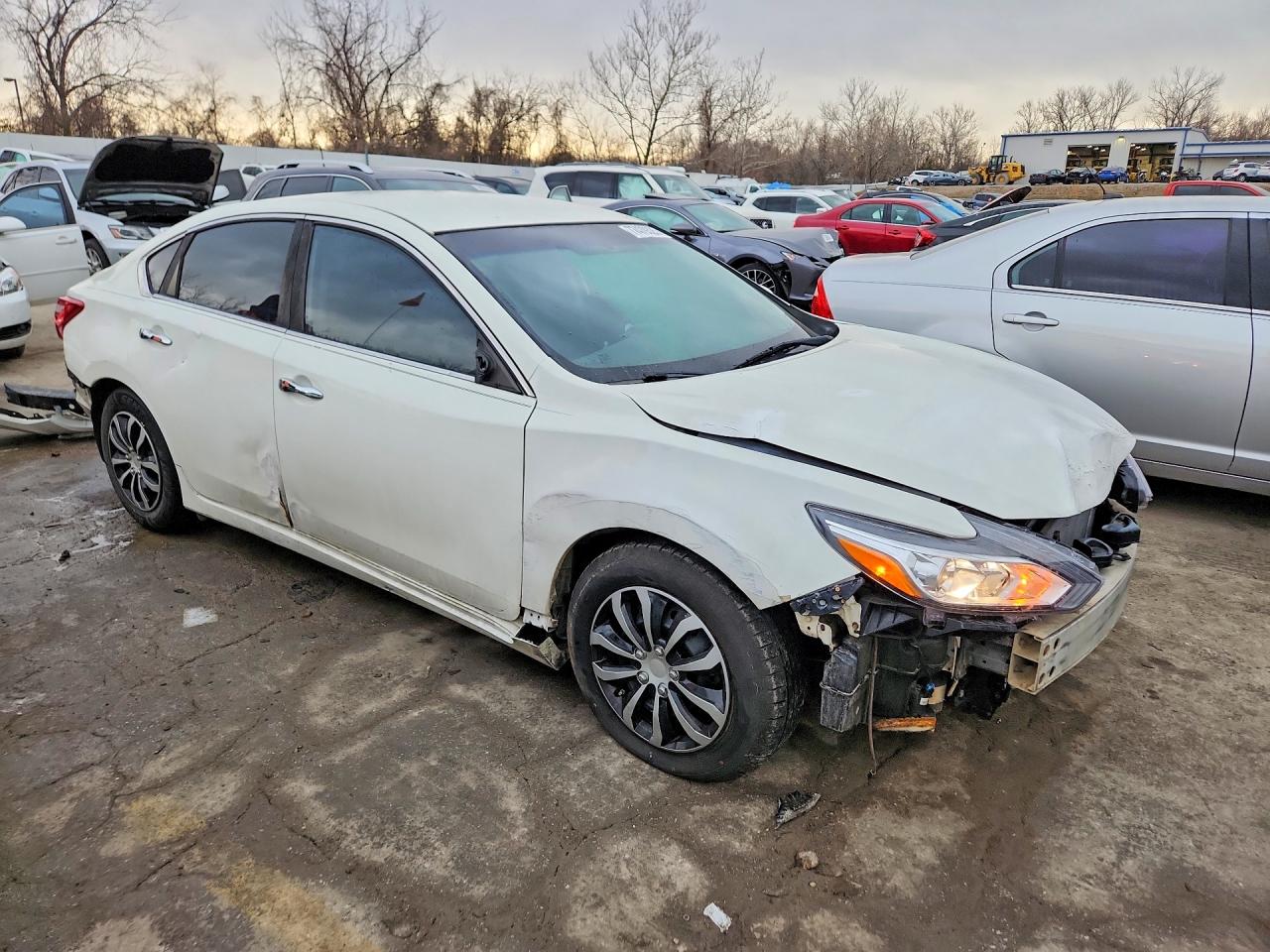 2016 NISSAN ALTIMA 2.5 photo 4