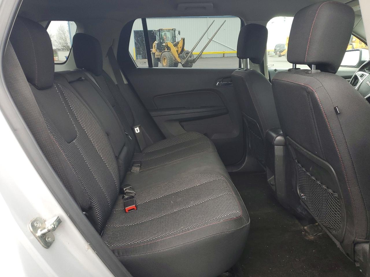 2015 GMC TERRAIN SLE photo 28