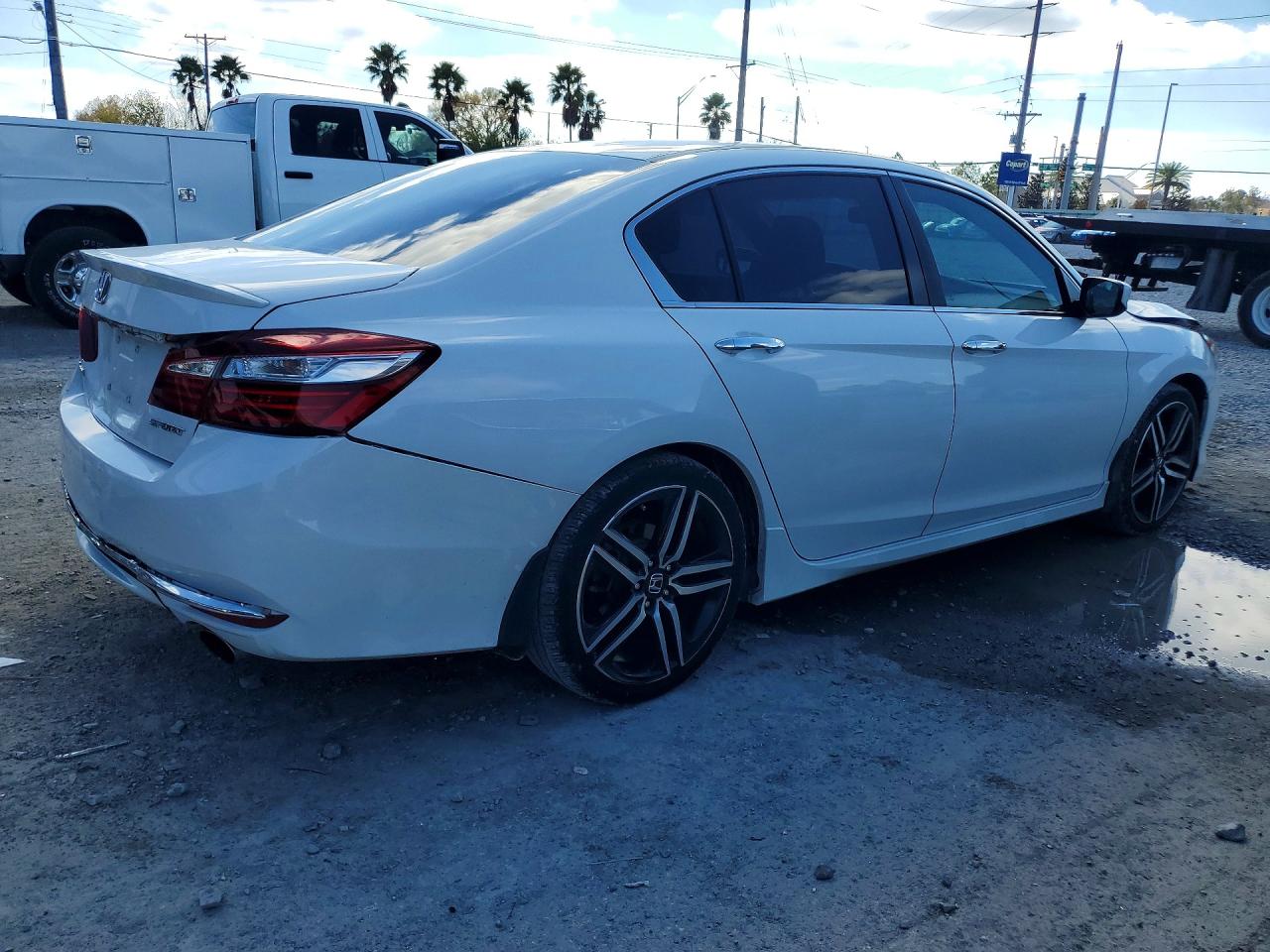 2016 HONDA ACCORD SPORT photo 5