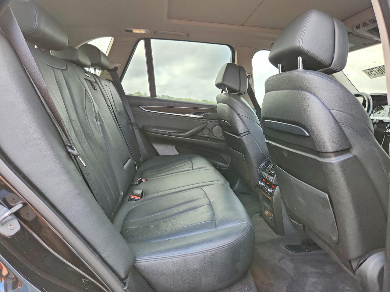 2016 BMW X5 XDRIVE35I photo 31