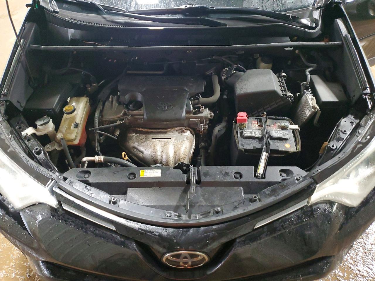 2017 TOYOTA RAV4 XLE photo 31