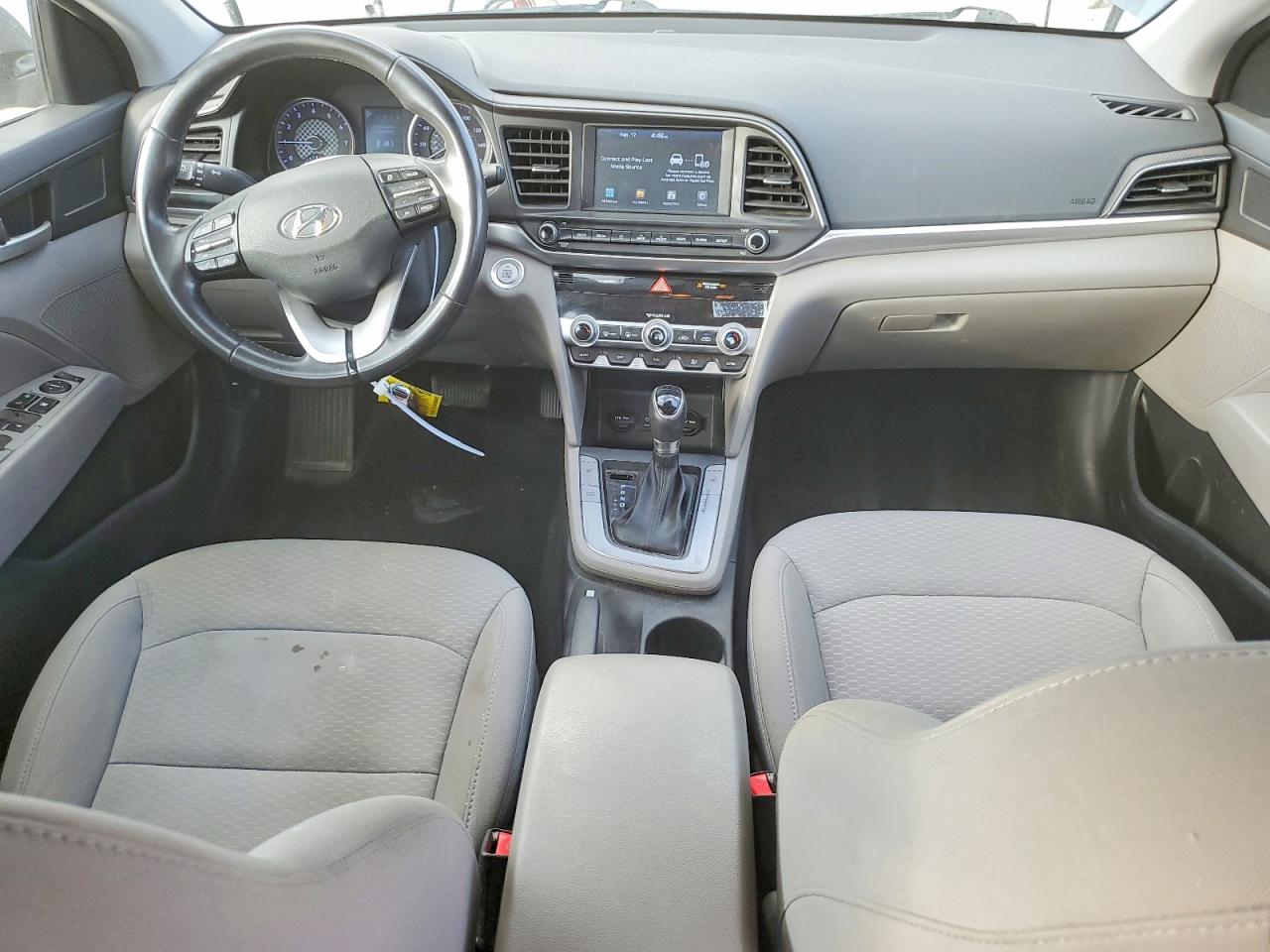 2019 HYUNDAI ELANTRA VALUE EDITION photo 8