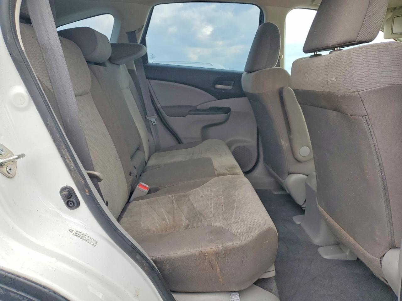 2014 HONDA CR-V LX photo 21