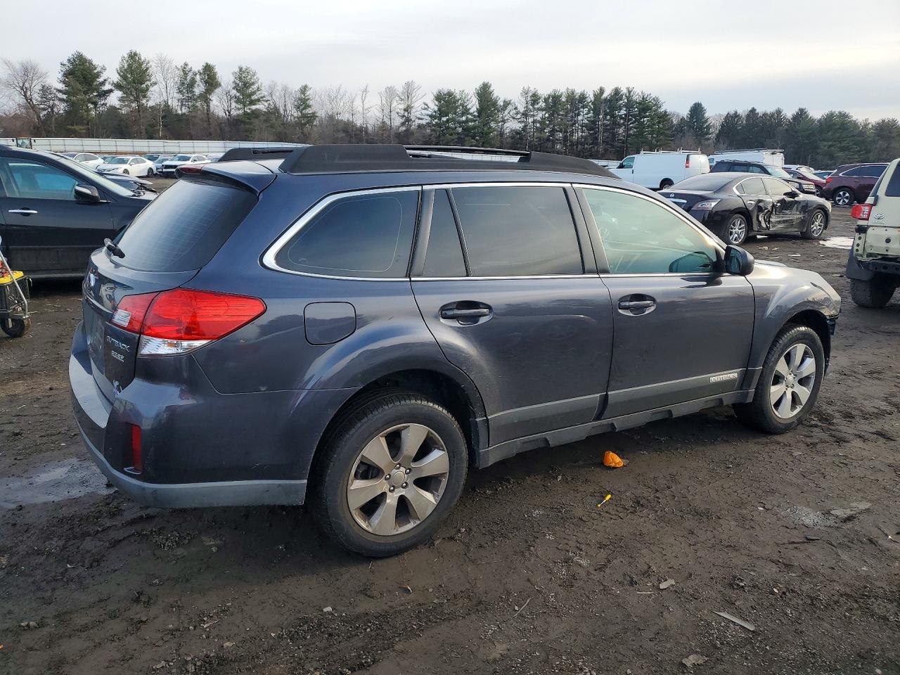 2011 SUBARU OUTBACK 2.5I photo 5