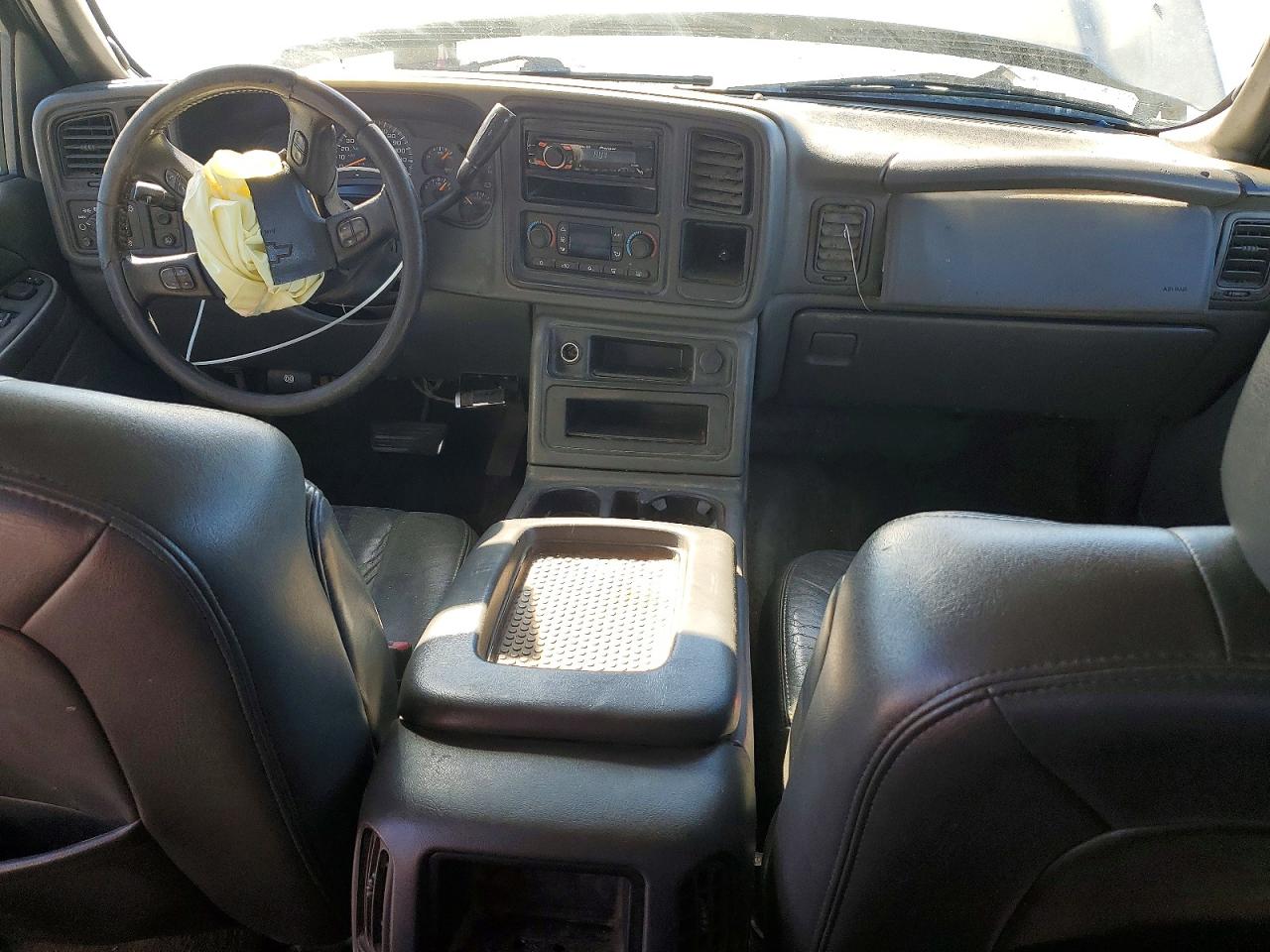 2006 CHEVROLET SILVERADO C1500 photo 8