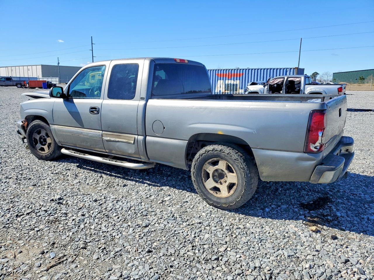 2006 CHEVROLET SILVERADO C1500 photo 2