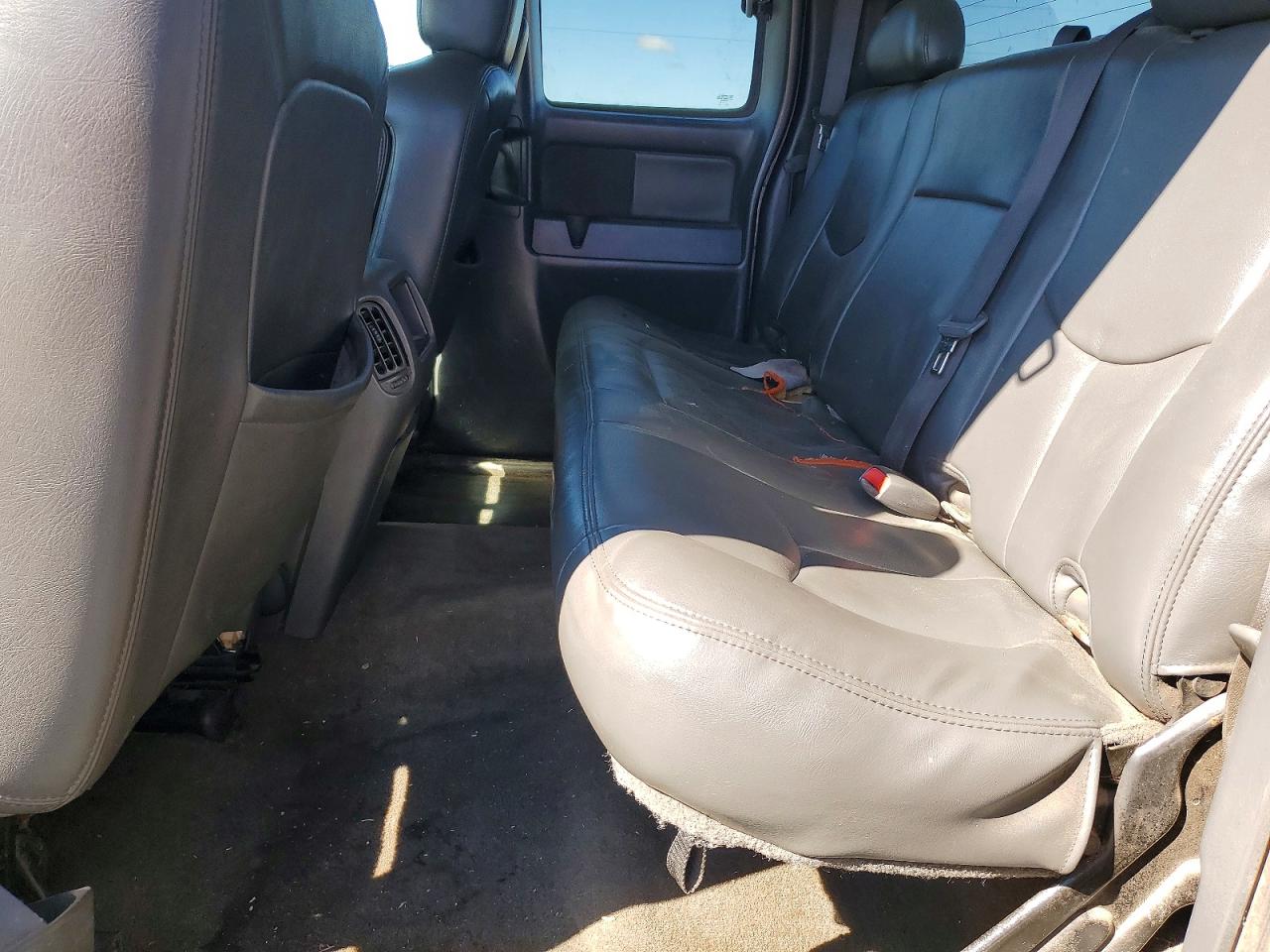 2006 CHEVROLET SILVERADO C1500 photo 10