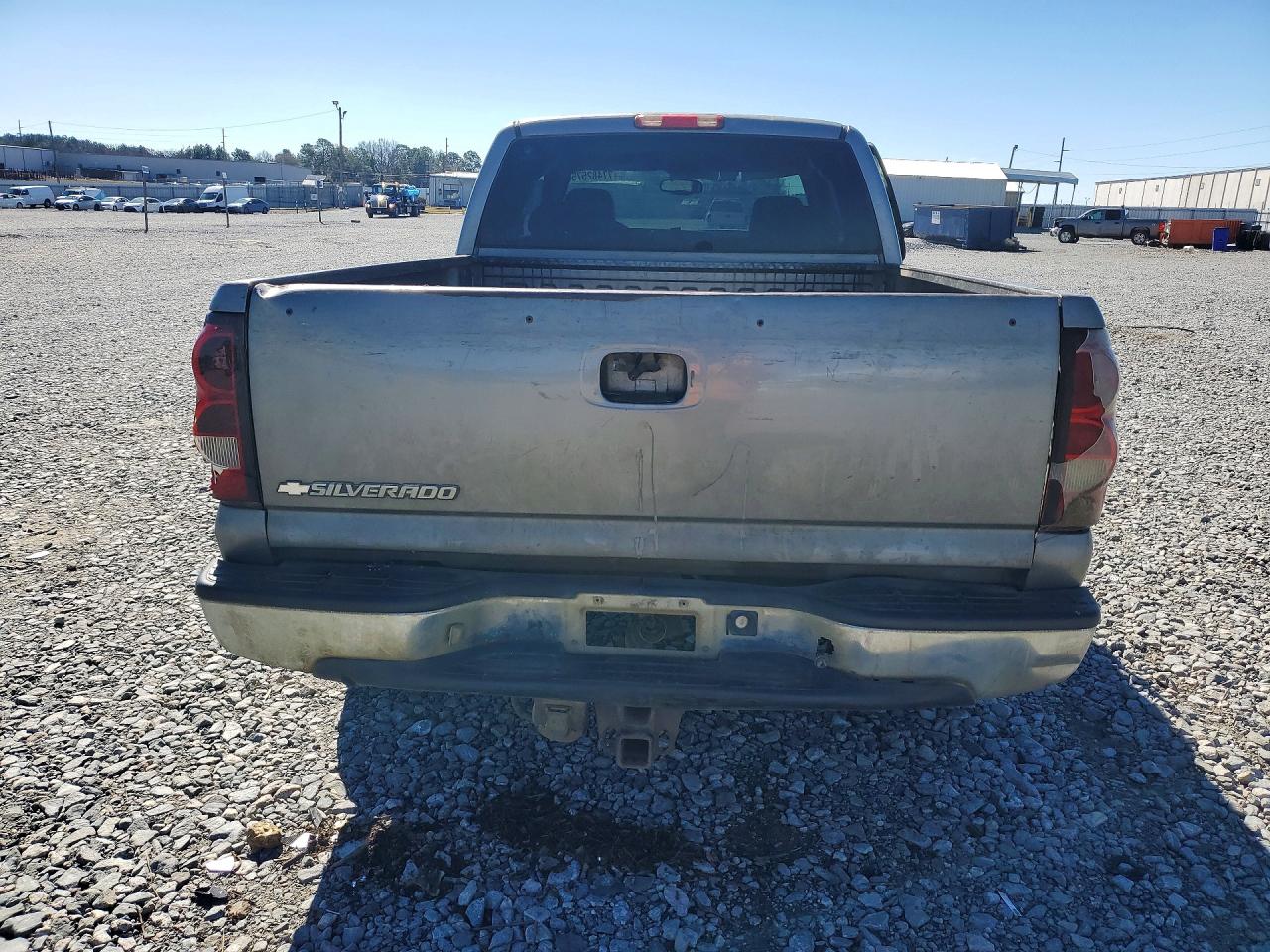 2006 CHEVROLET SILVERADO C1500 photo 6
