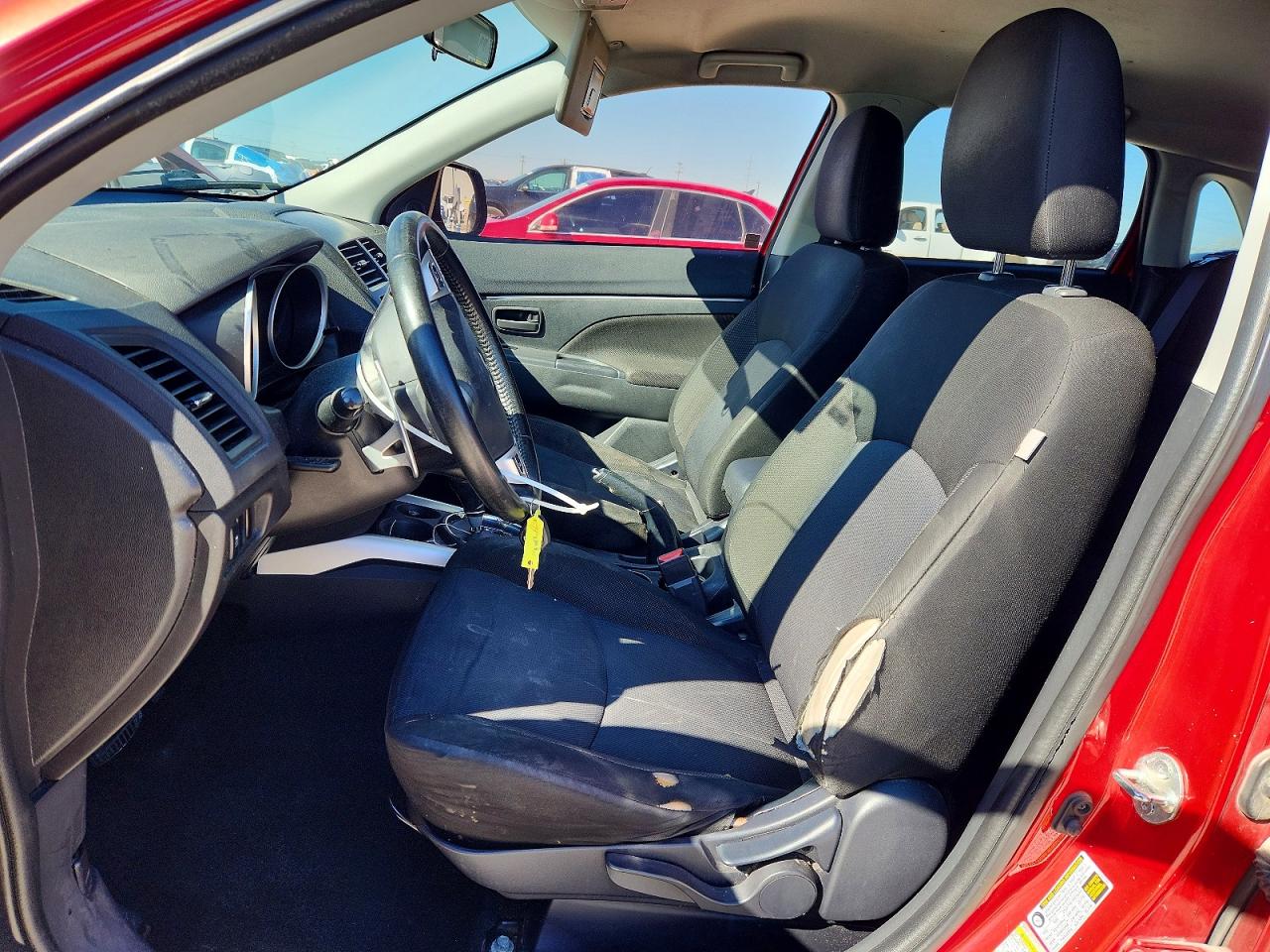 2012 MITSUBISHI OUTLANDER SPORT ES photo 13