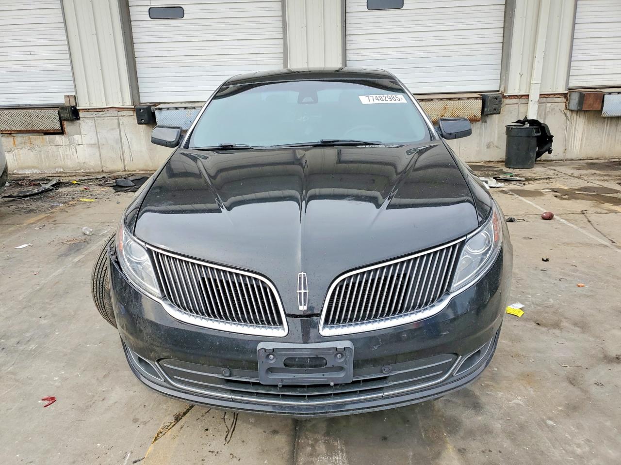 2014 LINCOLN MKS photo 9