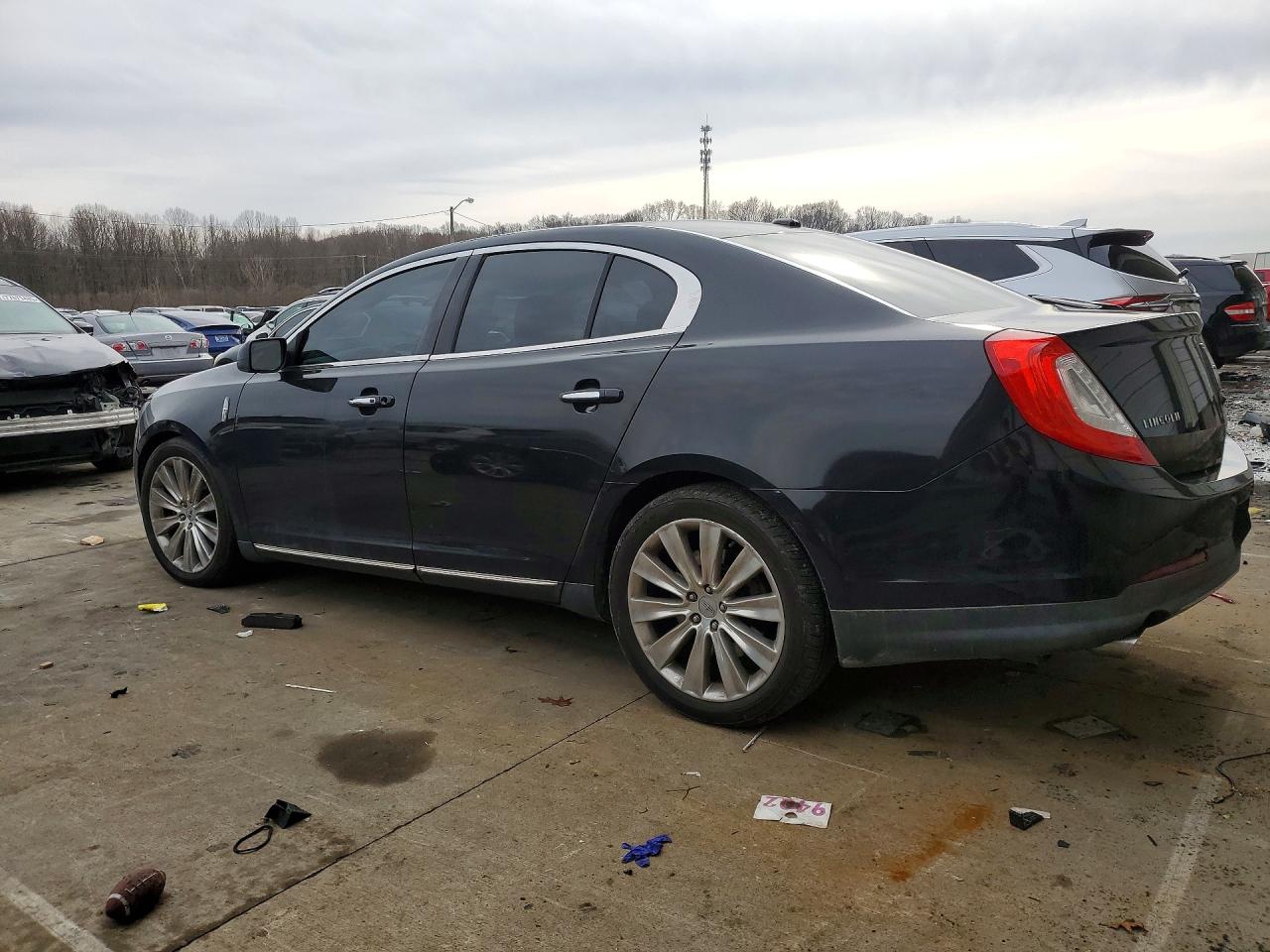 2014 LINCOLN MKS photo 3