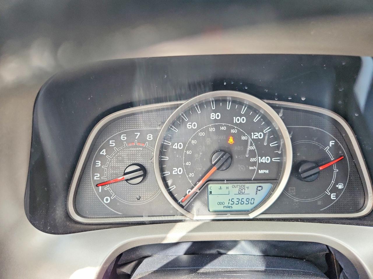 2014 TOYOTA RAV4 XLE photo 17