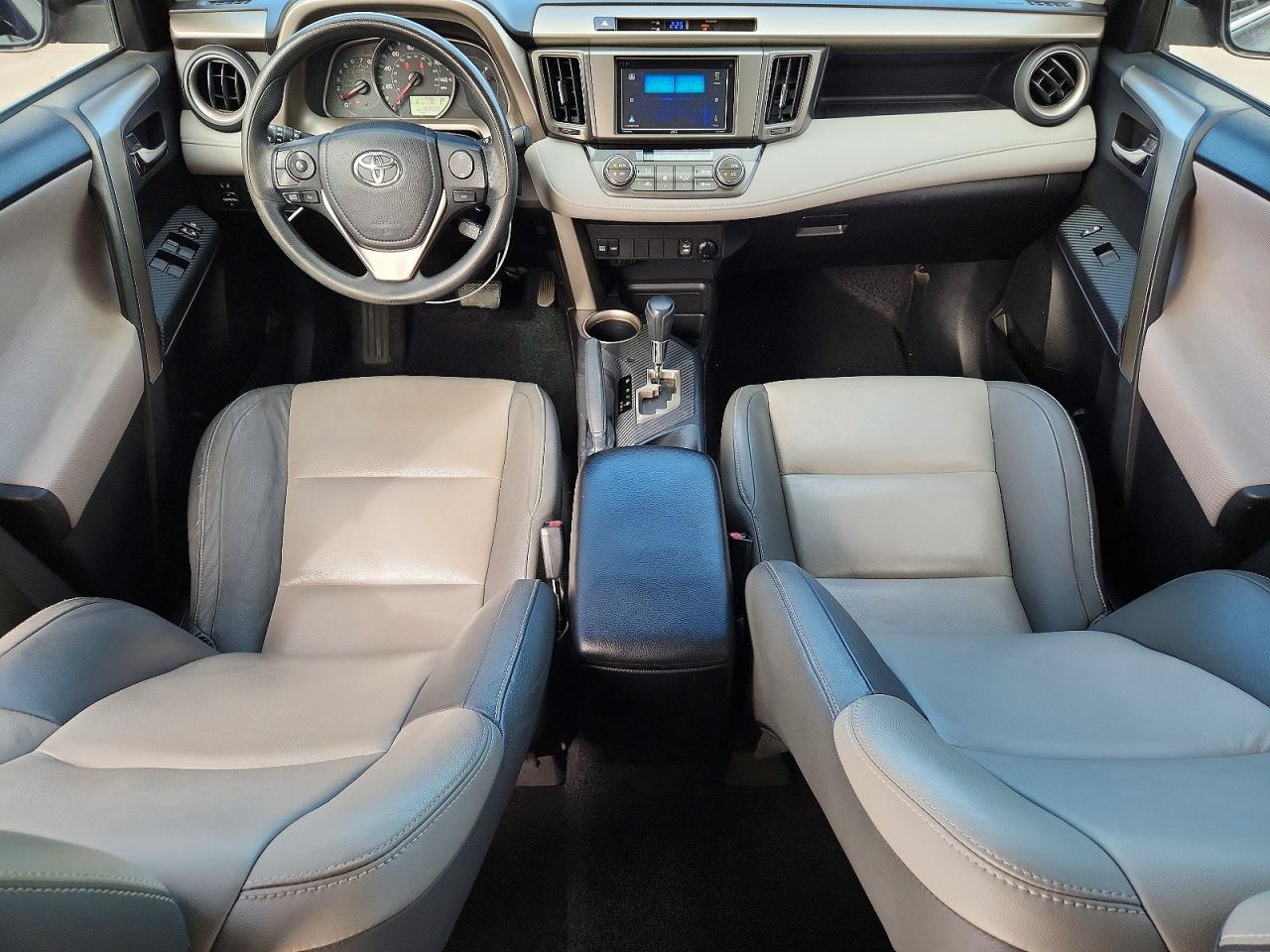 2014 TOYOTA RAV4 XLE photo 15