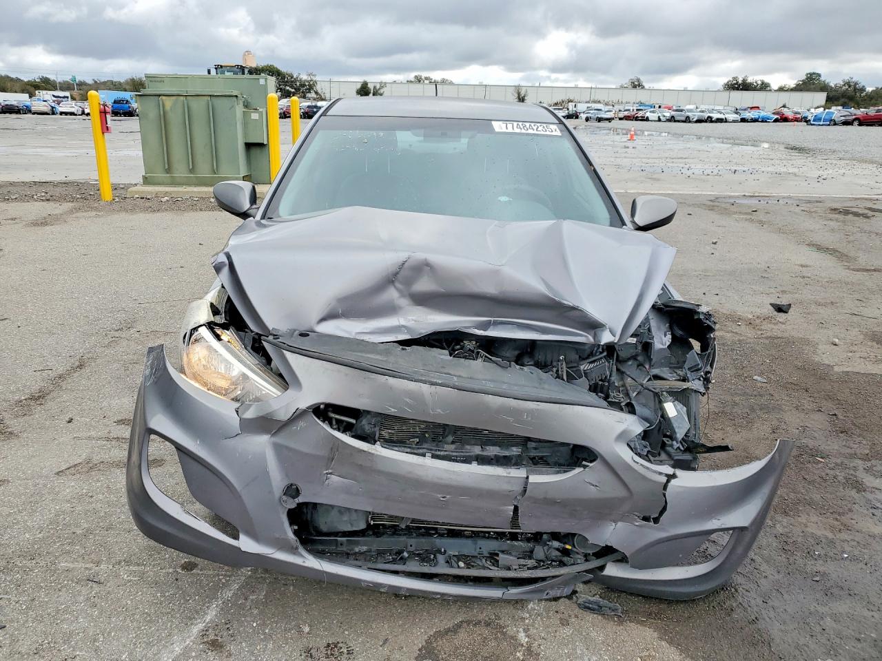2015 HYUNDAI ACCENT GLS photo 9
