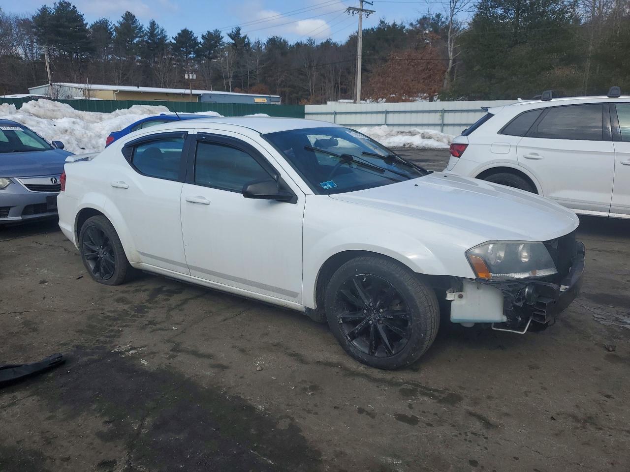 2014 DODGE AVENGER photo 4