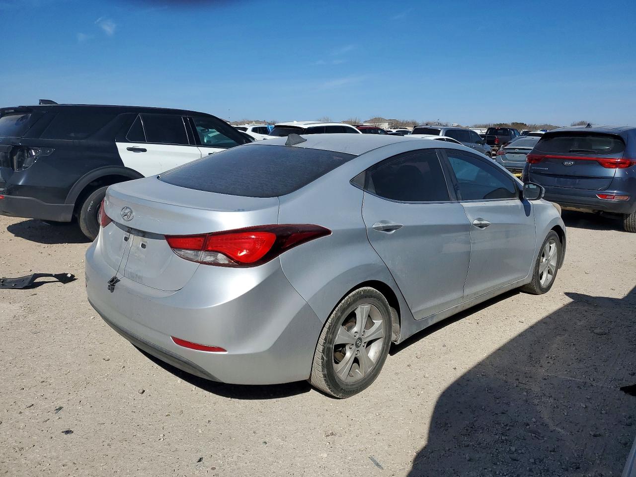 2016 HYUNDAI ELANTRA VALUE EDITION photo 3