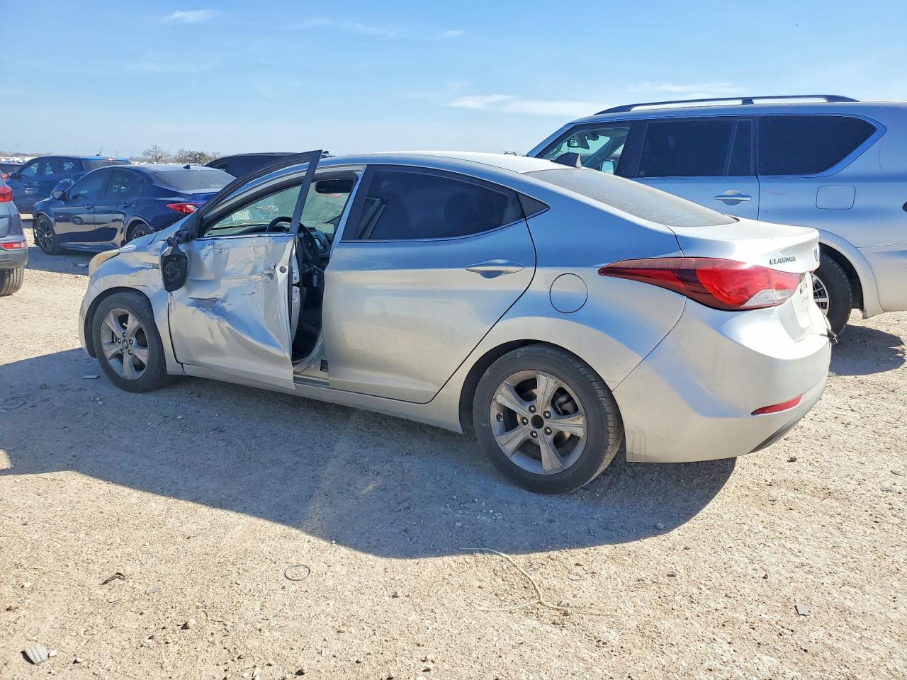 2016 HYUNDAI ELANTRA VALUE EDITION photo 2