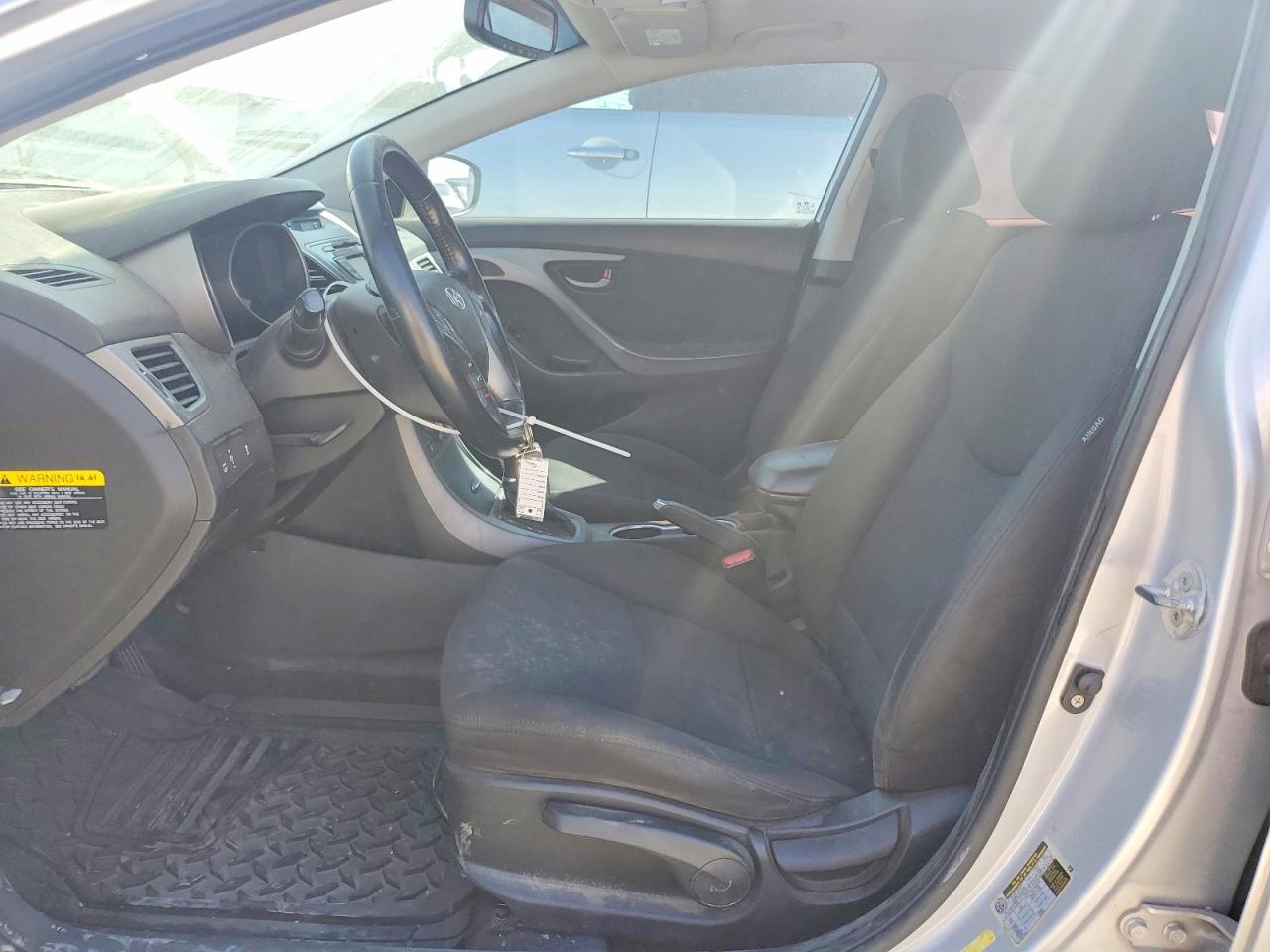 2016 HYUNDAI ELANTRA VALUE EDITION photo 7