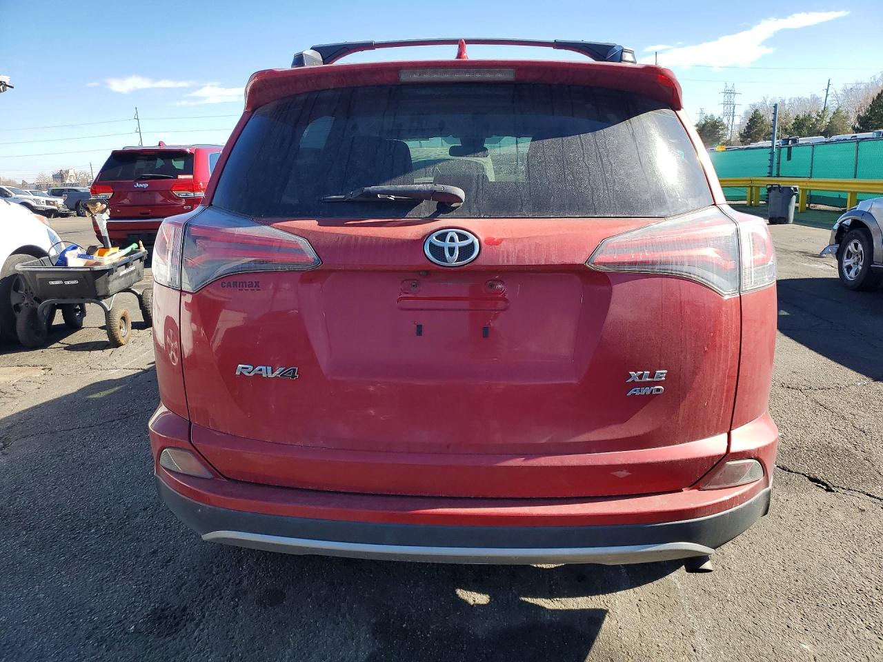 2017 TOYOTA RAV4 XLE photo 16