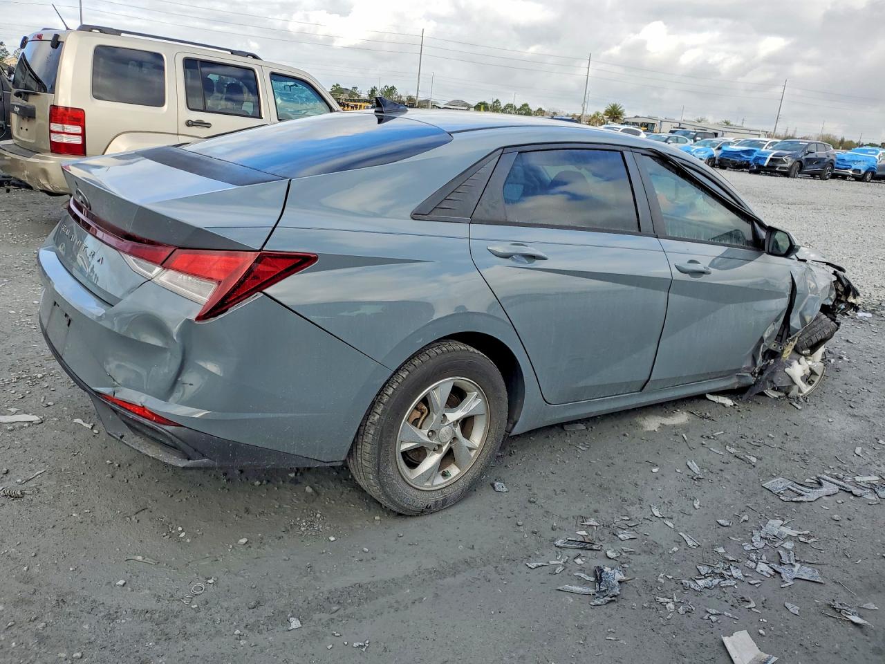 2021 HYUNDAI ELANTRA SE photo 3