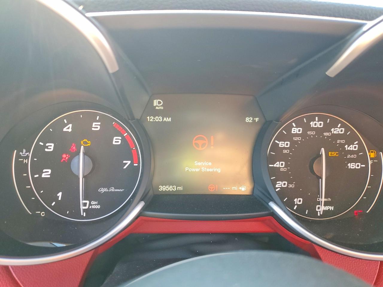 2020 ALFA ROMEO GIULIA photo 17