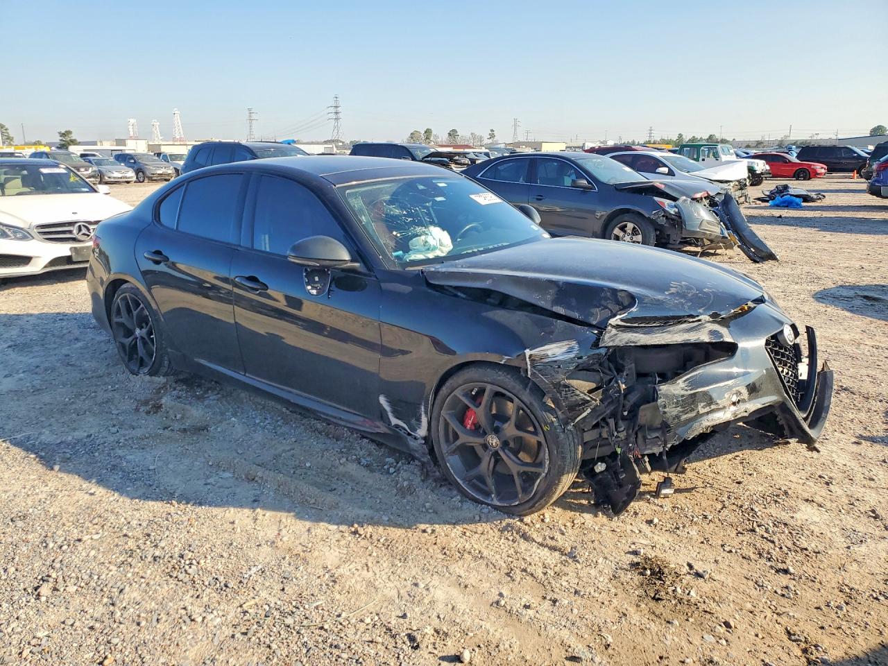 2020 ALFA ROMEO GIULIA photo 7