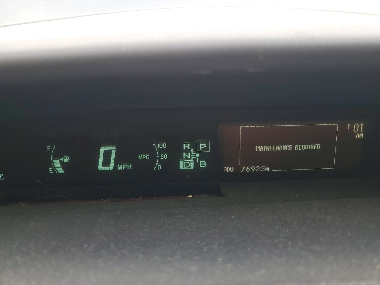 2014 TOYOTA PRIUS TWO photo 17