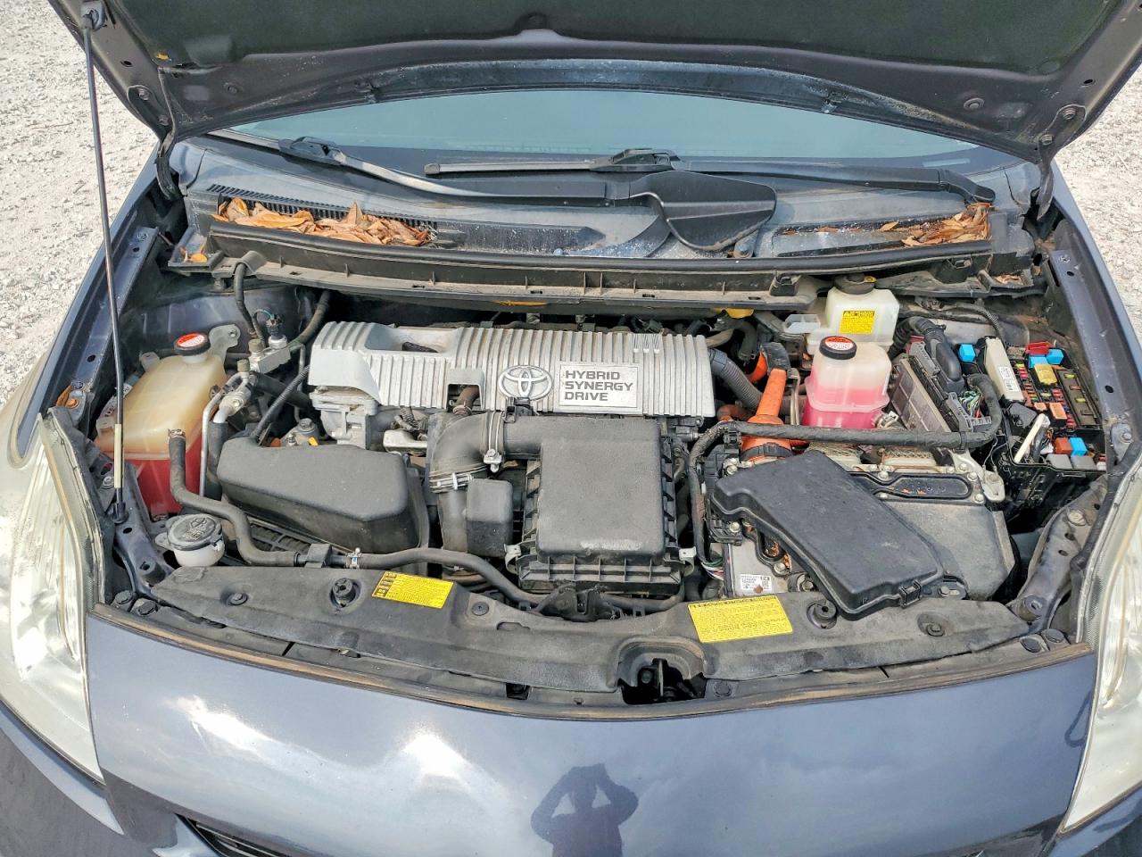 2014 TOYOTA PRIUS TWO photo 21