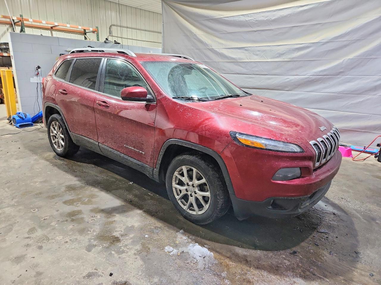 2014 JEEP CHEROKEE LATITUDE photo 4