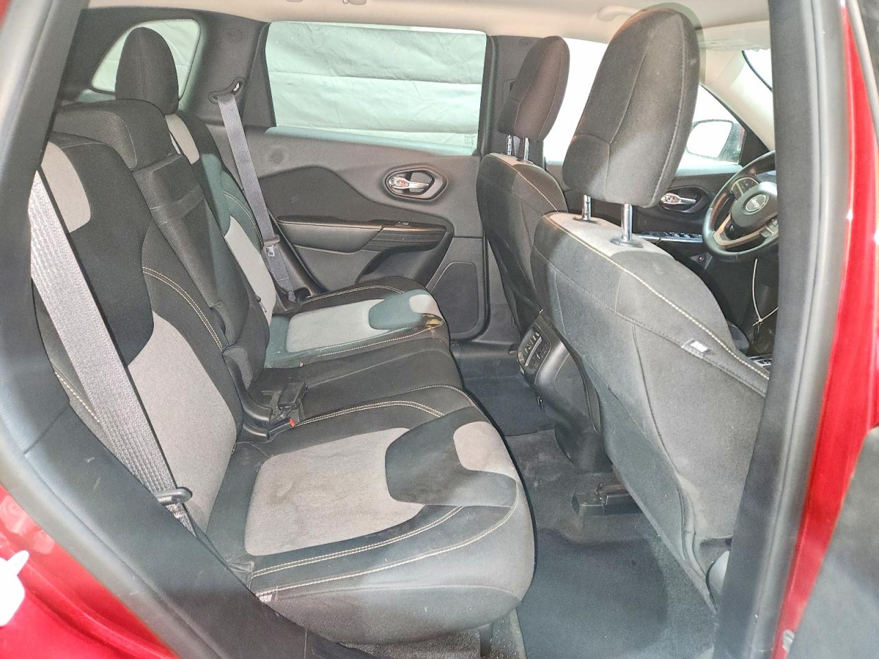 2014 JEEP CHEROKEE LATITUDE photo 11