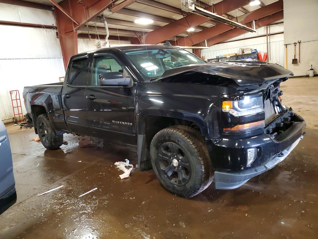 2016 CHEVROLET SILVERADO K1500 LT photo 4