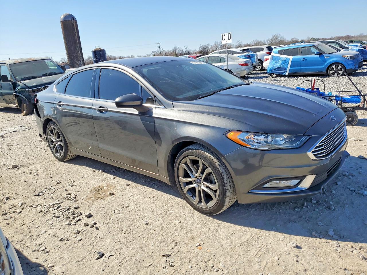 2017 FORD FUSION S photo 7