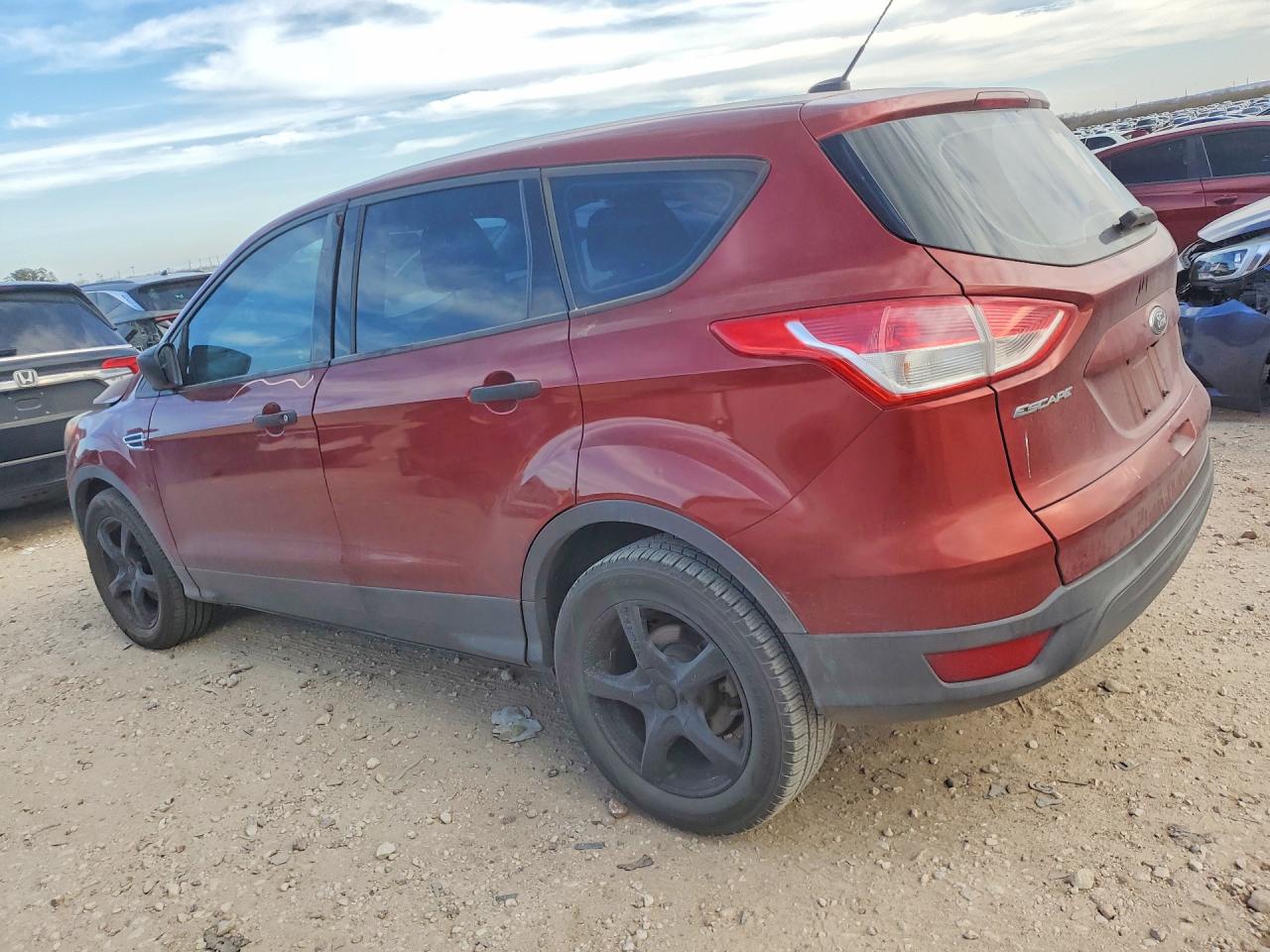 2015 FORD ESCAPE S photo 2