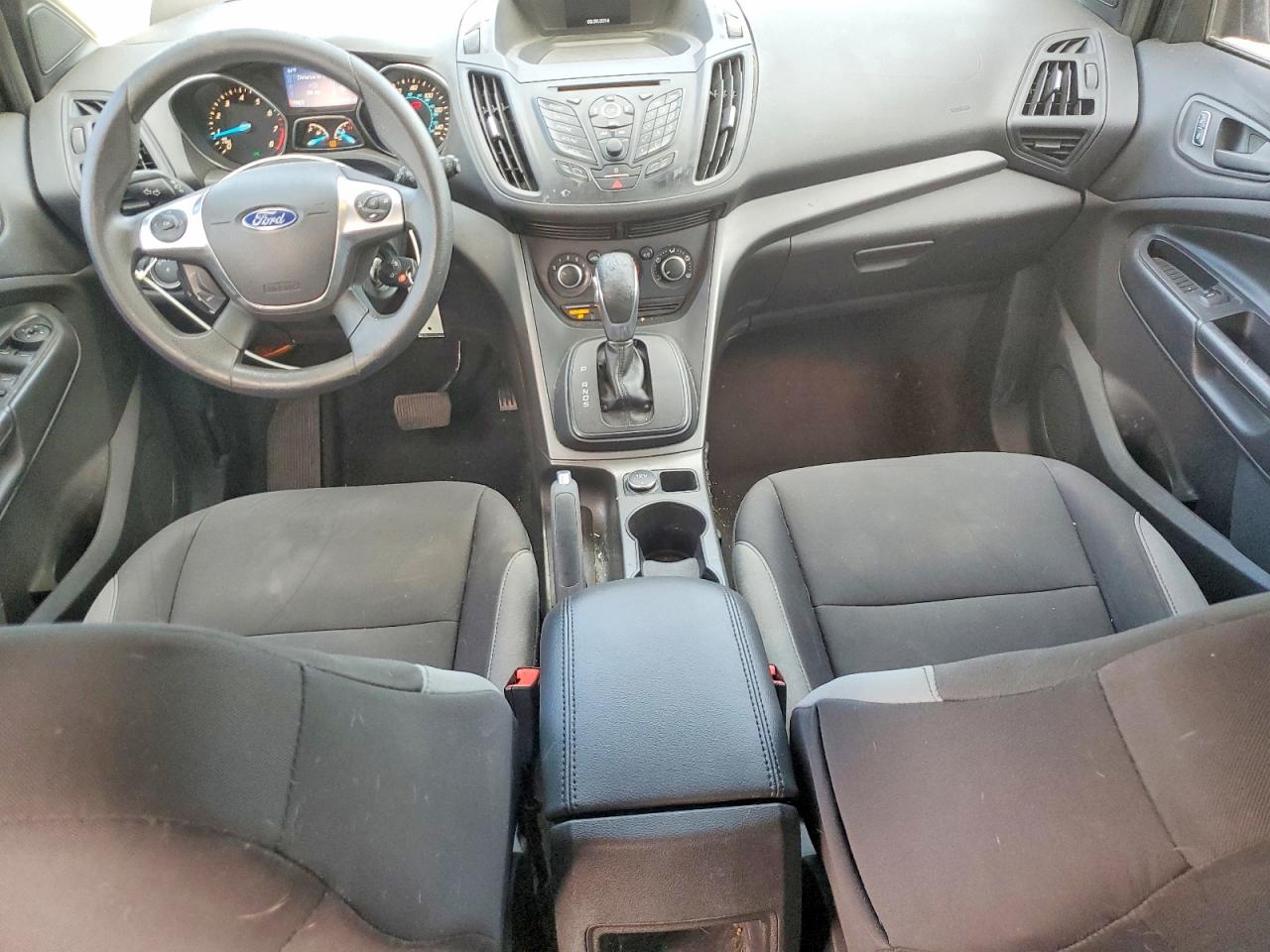 2015 FORD ESCAPE S photo 8