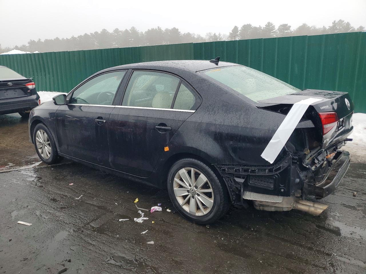2016 VOLKSWAGEN JETTA SE photo 3