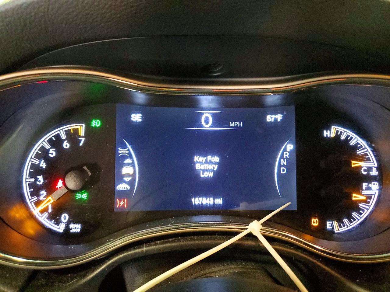 2016 JEEP GRAND CHEROKEE LAREDO photo 9