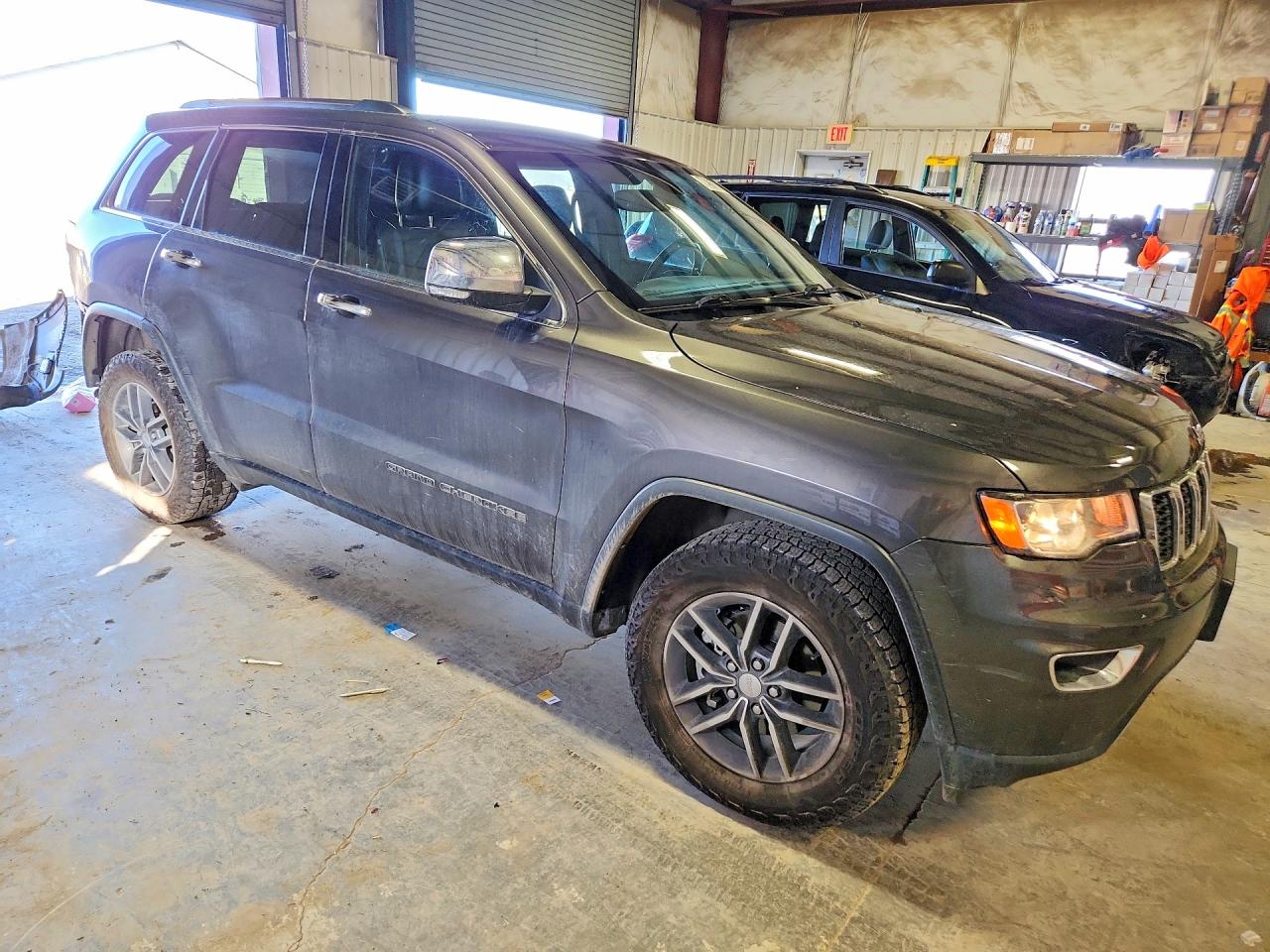 2020 JEEP GRAND CHEROKEE LIMITED photo 4