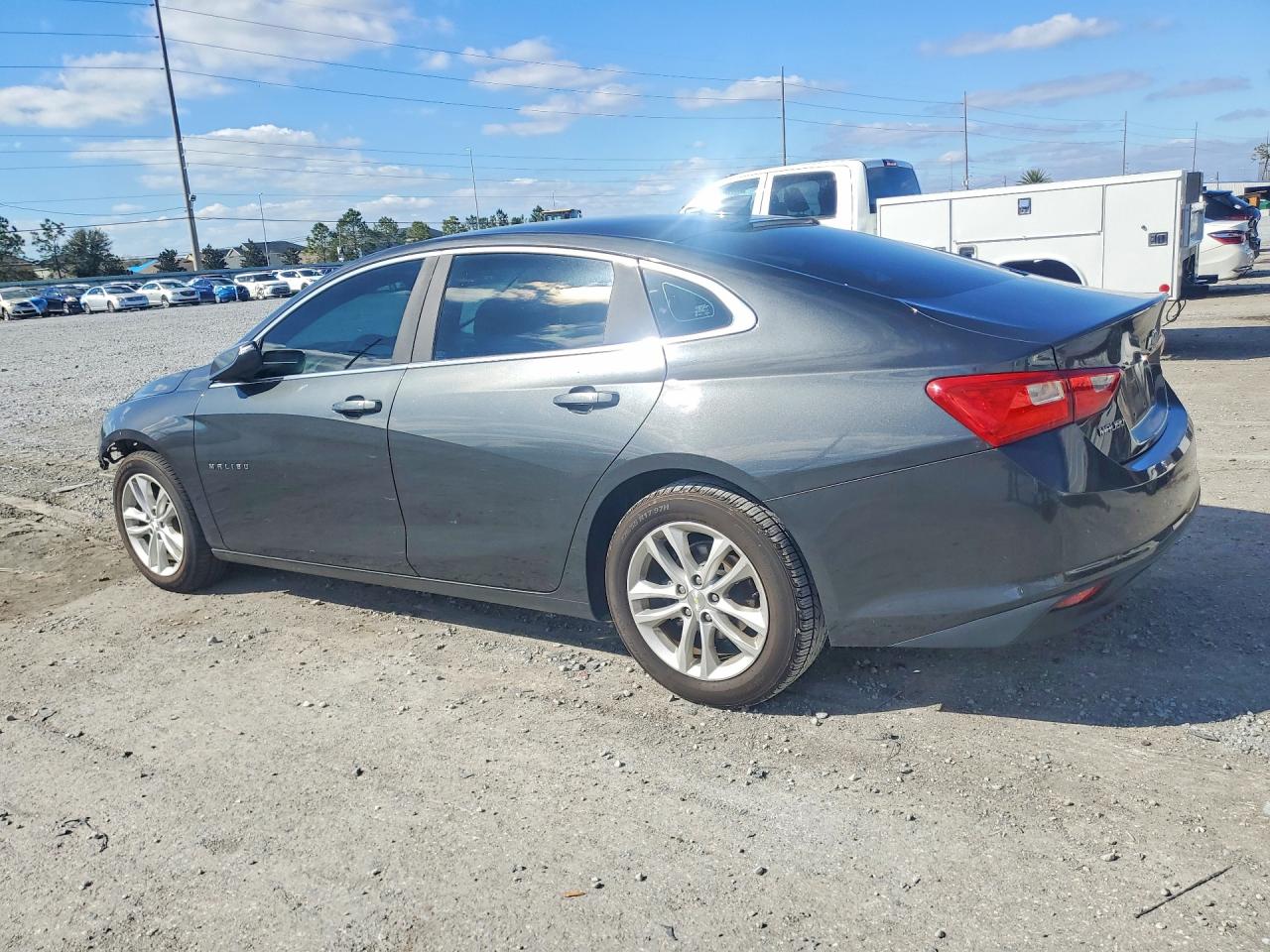 2016 CHEVROLET MALIBU LT photo 3