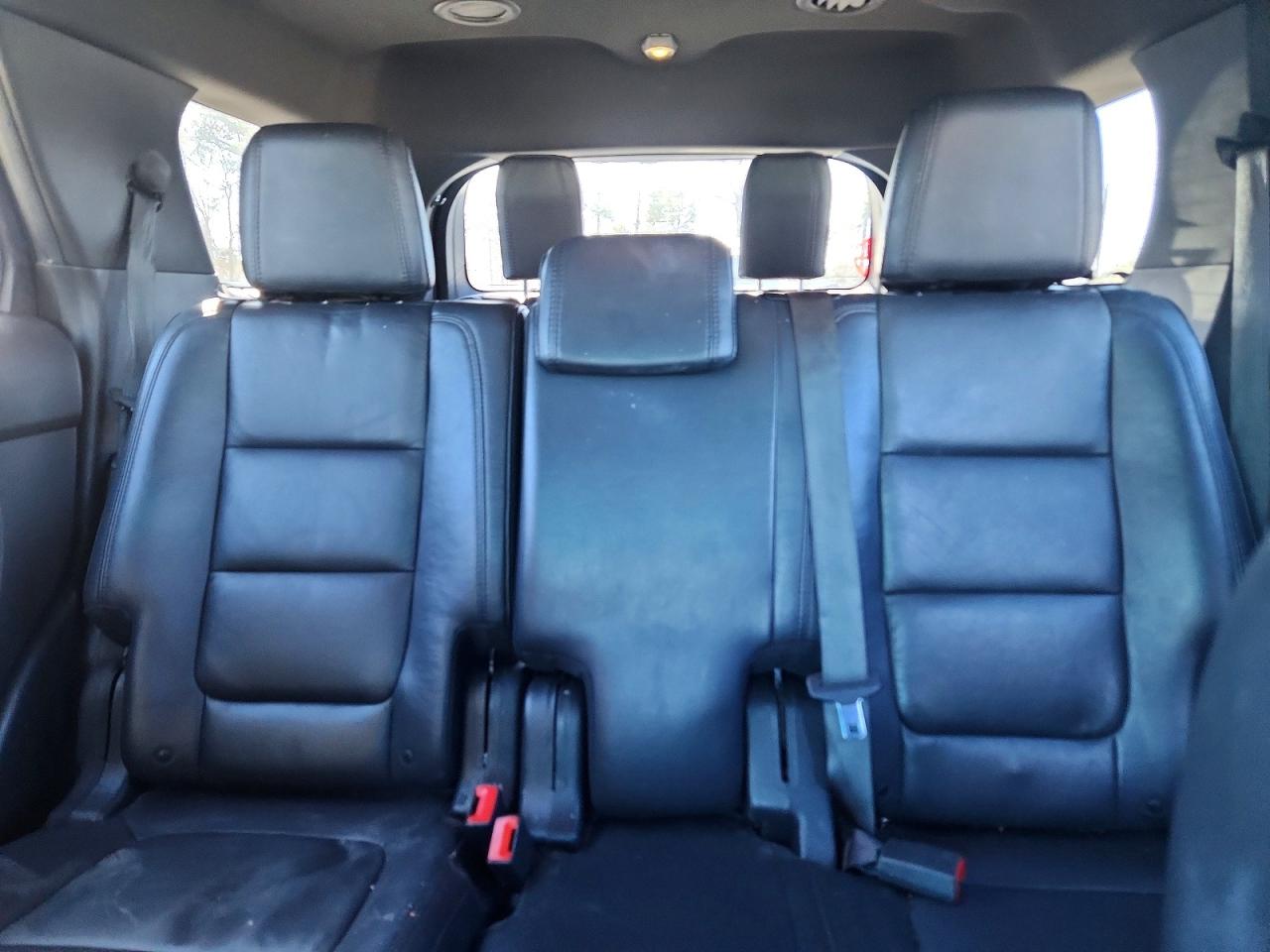 2015 FORD EXPLORER XLT photo 10