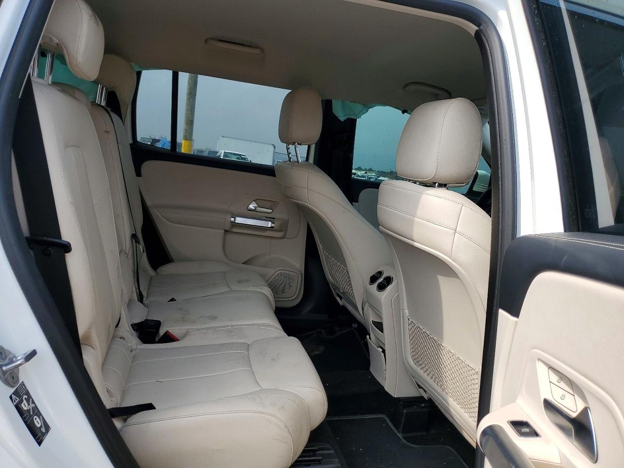 2020 MERCEDES-BENZ GLB 250 photo 19