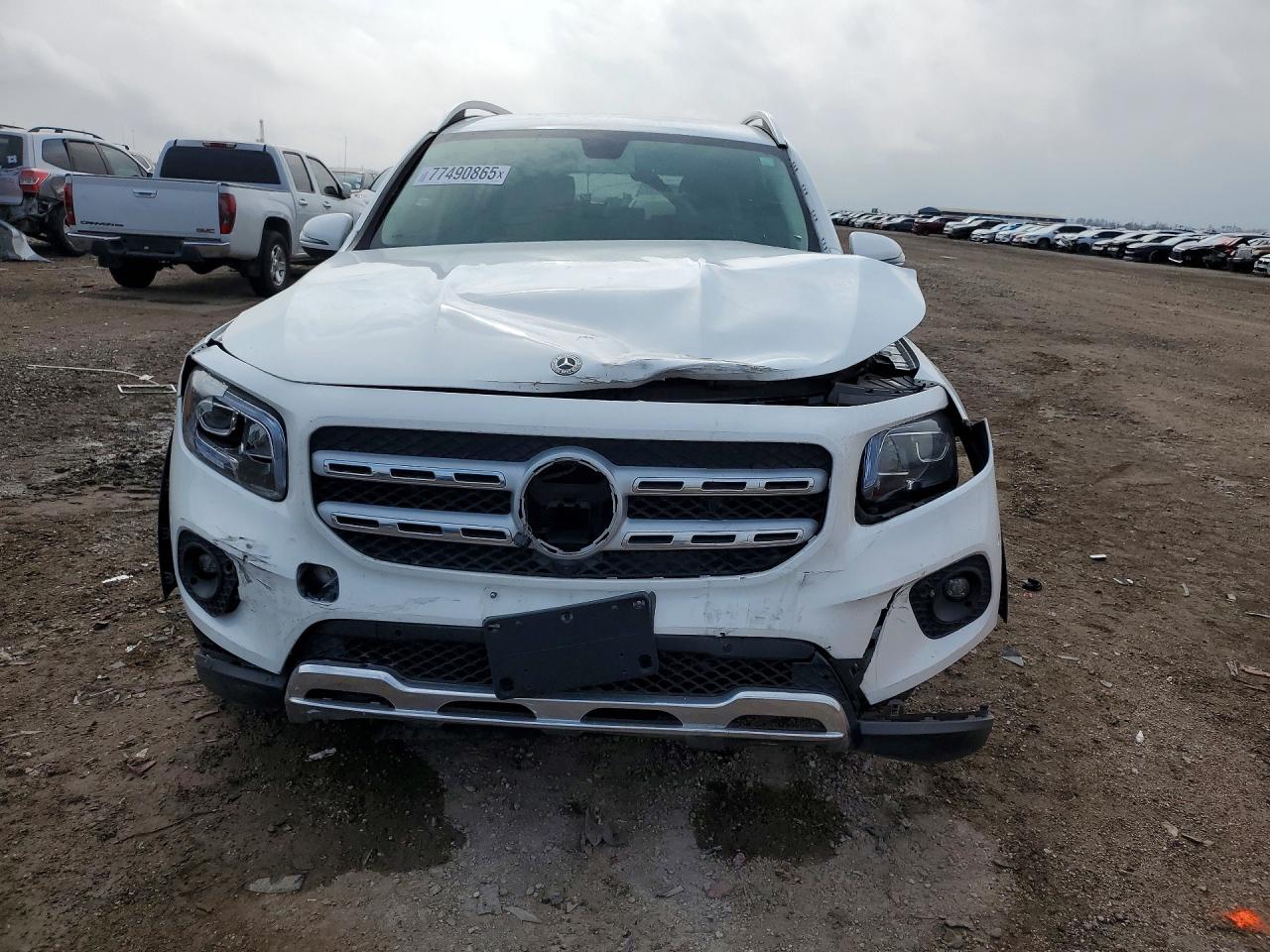 2020 MERCEDES-BENZ GLB 250 photo 9